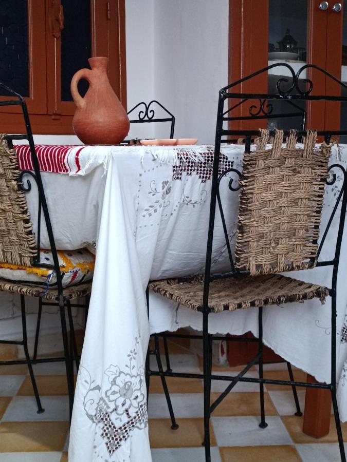 Appartement Dans La Medina 아실라 외부 사진